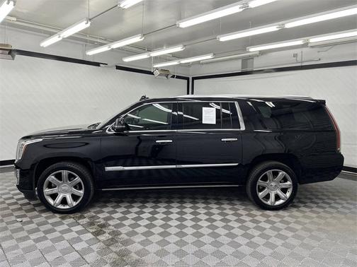 2018 Cadillac Escalade ESV Premium Luxury