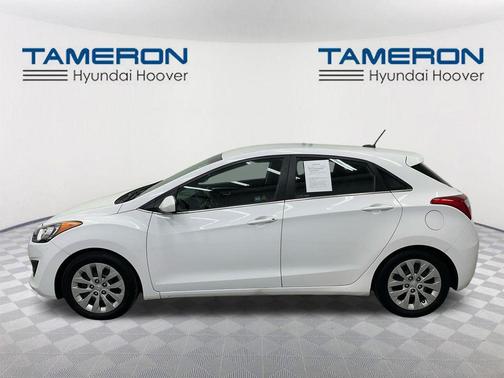 2017 Hyundai Elantra GT Base