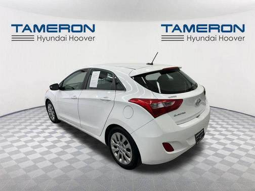 2017 Hyundai Elantra GT Base