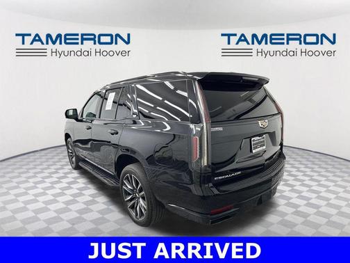 2023 Cadillac Escalade Sport