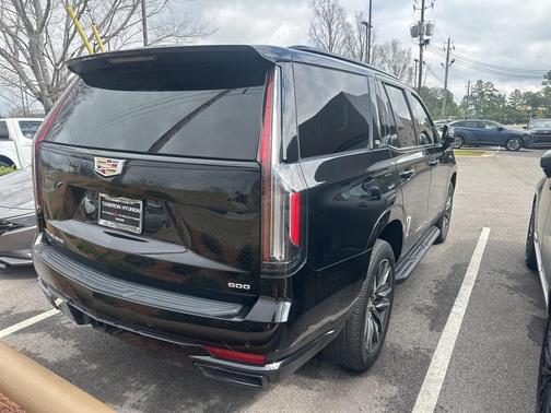 2023 Cadillac Escalade Sport