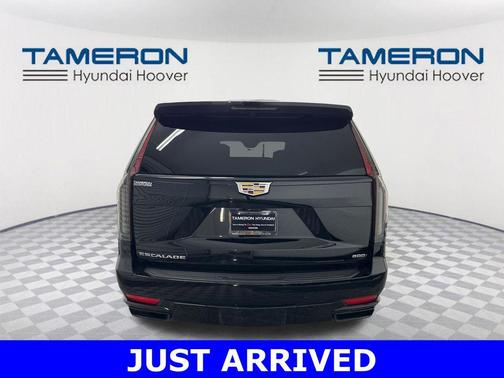 2023 Cadillac Escalade Sport