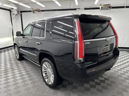 2017 Cadillac Escalade Platinum