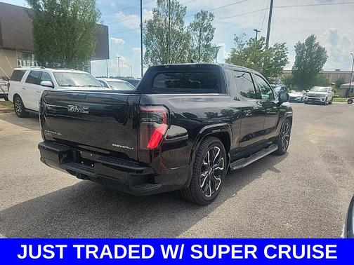 Onyx Black 2025 GMC Sierra EV Extended Range Denali