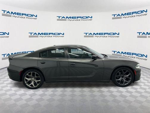 Granite Pearlcoat 2016 Dodge Charger SE