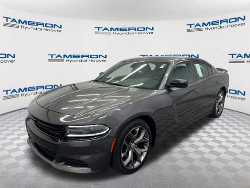 Granite Pearlcoat 2016 Dodge Charger SE