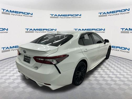 Wind Chill Pearl 2021 Toyota Camry XSE