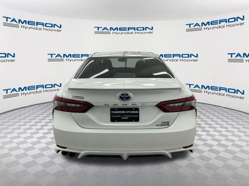 Wind Chill Pearl 2021 Toyota Camry XSE