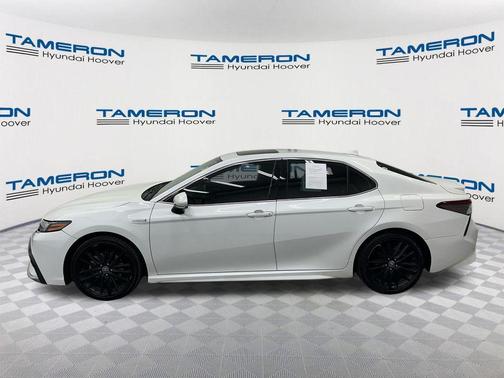 Wind Chill Pearl 2021 Toyota Camry XSE