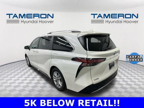 2021 Toyota Sienna Limited 7-Passenger