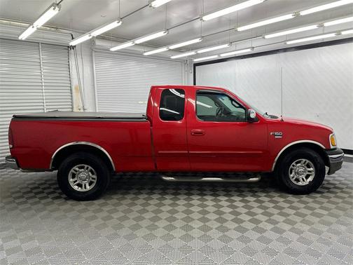 2002 Ford F-150 XLT SuperCab