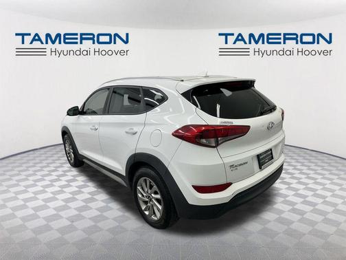 Dazzling White 2018 Hyundai TUCSON SEL