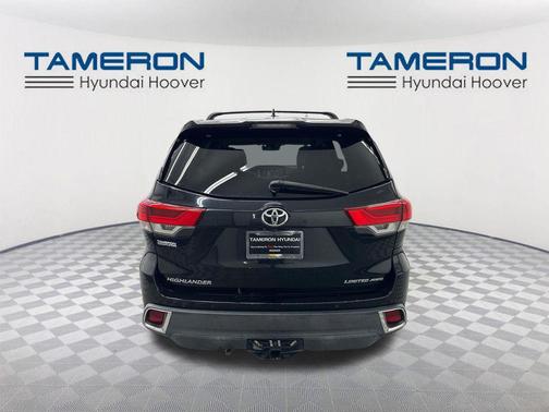 Midnight Black Metallic 2018 Toyota Highlander Limited Platinum