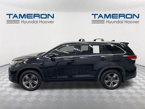Midnight Black Metallic 2018 Toyota Highlander Limited Platinum