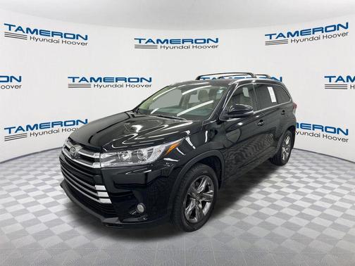 Midnight Black Metallic 2018 Toyota Highlander Limited Platinum
