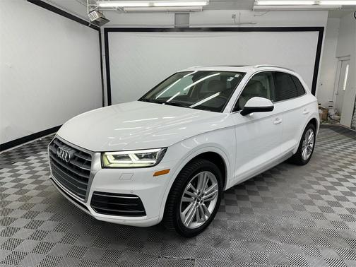 2018 Audi Q5 2.0T Tech Premium