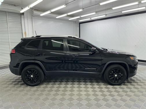 2020 Jeep Cherokee Latitude