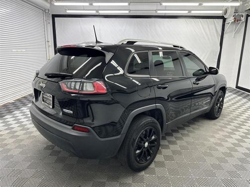 2020 Jeep Cherokee Latitude