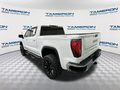Summit White 2024 GMC Sierra 1500 SLT