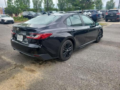Midnight Black Metallic 2025 Toyota Camry SE