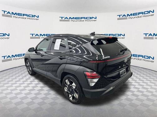 Abyss Black Pearl 2024 Hyundai KONA SEL