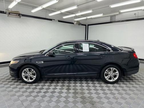 2014 Ford Taurus SEL