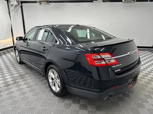 2014 Ford Taurus SEL
