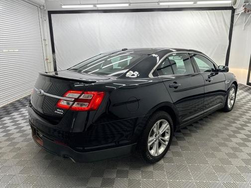 2014 Ford Taurus SEL