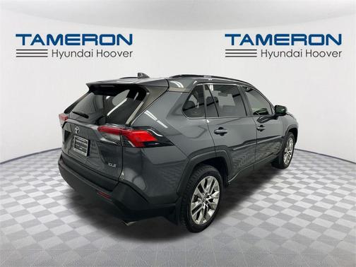 2020 Toyota RAV4 XLE Premium