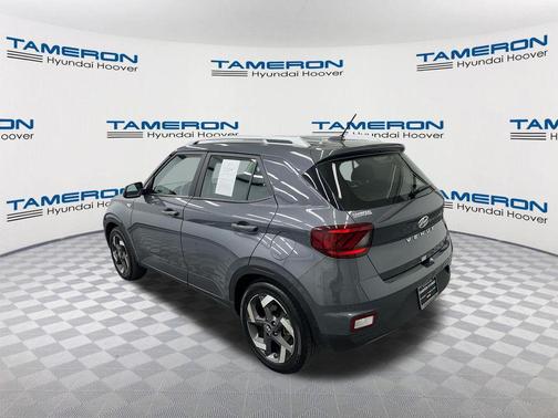 Ecotronic Gray 2026 Hyundai VENUE SEL