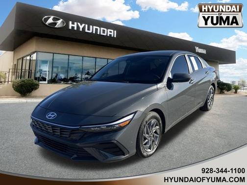 2024 Hyundai ELANTRA SEL