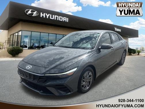 2024 Hyundai ELANTRA SEL