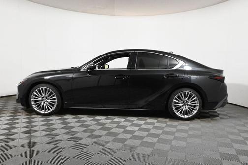 2022 Lexus IS 300 Base