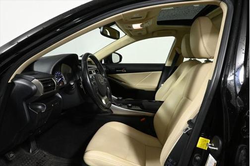 2016 Lexus IS 300 Base