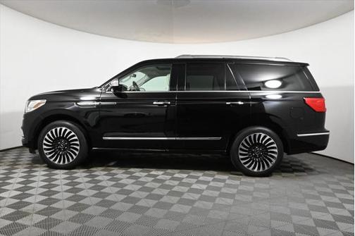 2018 Lincoln Navigator Black Label