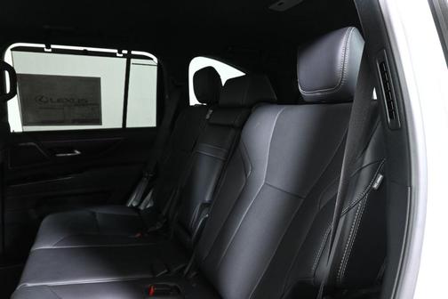 2026 Lexus LX 600 Luxury