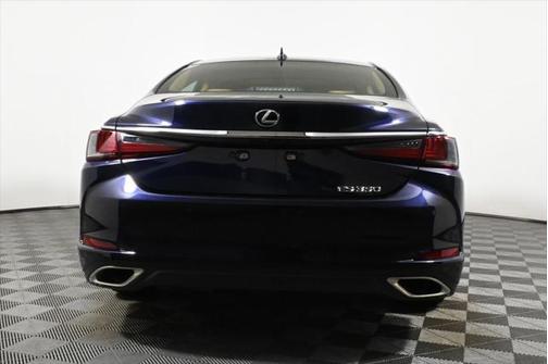 2022 Lexus ES 350 Base