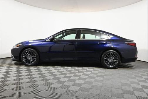 2022 Lexus ES 350 Base