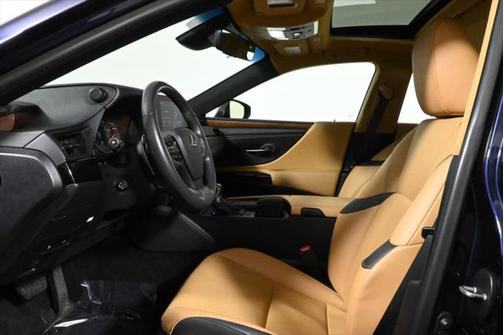 2022 Lexus ES 350 Base