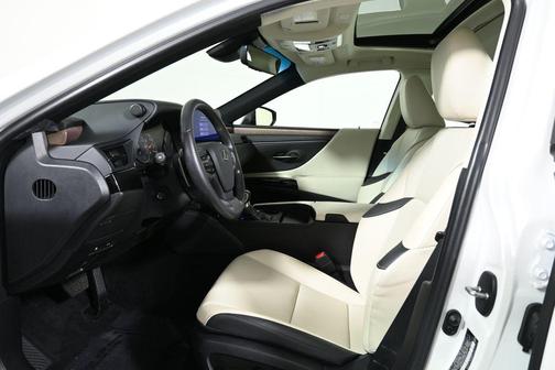 2023 Lexus ES 350 Base