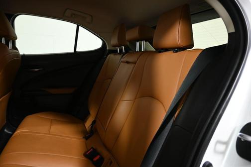 2021 Lexus UX 200 Base