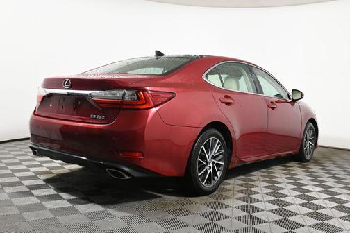 2017 Lexus ES 350 Base