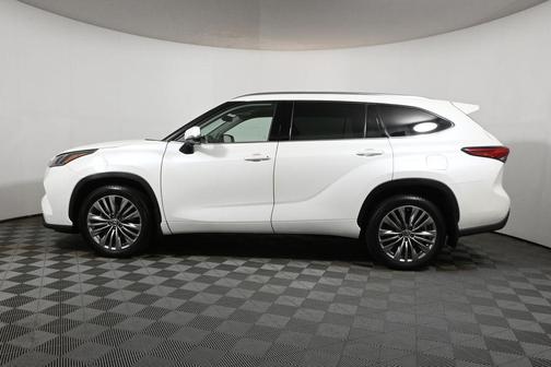 2020 Toyota Highlander Platinum
