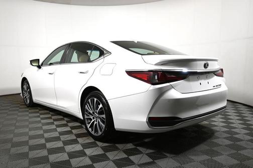 2021 Lexus ES 250 Base