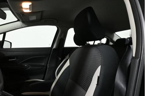2020 Nissan Versa 1.6 SV