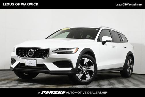 2020 Volvo V60 Cross Country T5