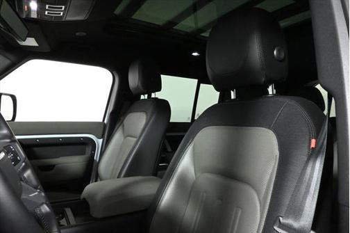 2022 Land Rover Defender 110 X-Dynamic SE
