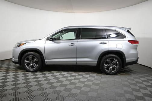 2017 Toyota Highlander Limited Platinum
