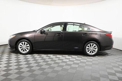 2013 Lexus ES 300h Base
