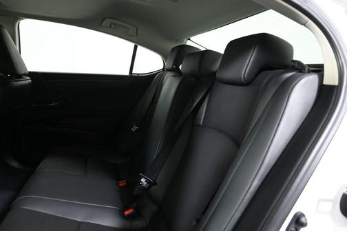 2023 Lexus ES 350 Base